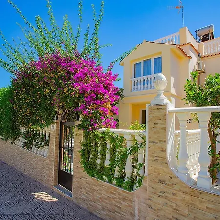 080 Family Garden House - Alicante Holiday Сasa de vacaciones