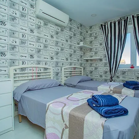 080 Family Garden House - Alicante Holiday *